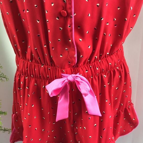 VICTORIA SECRET WOMEN'S RED PAJAMAS - Picture 3 of 7